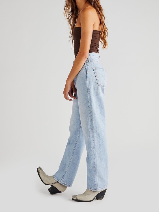 Levi’s 90s Jean - Picture 2 of 3